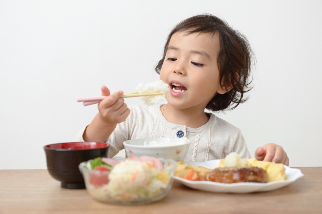 子どもがご飯を食べない そんな時は 食育 の手法でのりきろう 絵本ナビスタイル