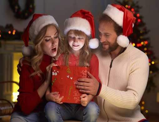 今年のクリスマスプレゼントのおもちゃはコレ おもちゃ屋が選んだクリスマスおもちゃ2019 の投票結果発表 絵本ナビスタイル