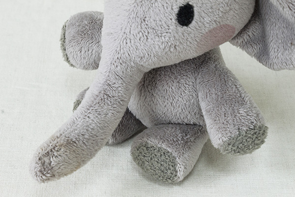 https://www.ehonnavi.net/shopping/item.asp?c=4905610537235